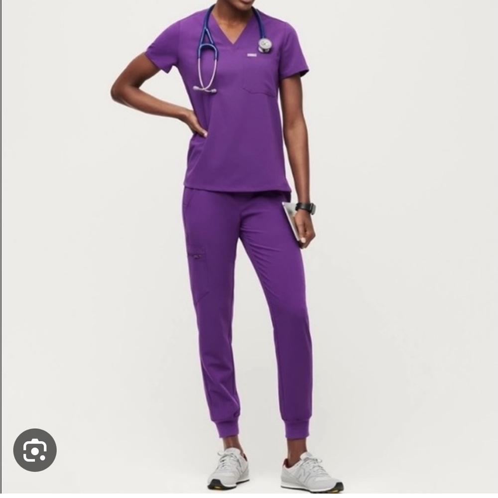 Figs purple set